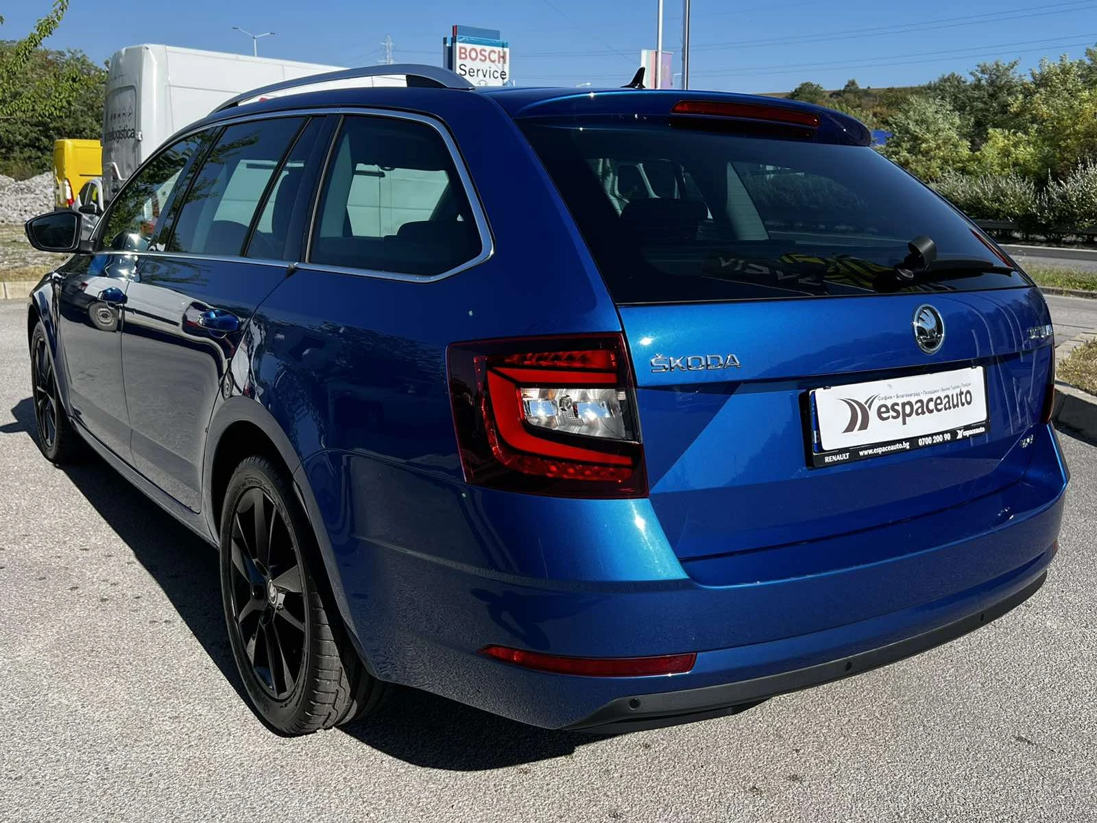 Skoda Octavia 2.0 TDI / 150 к.с. / 4x4 / DSG - изображение 6