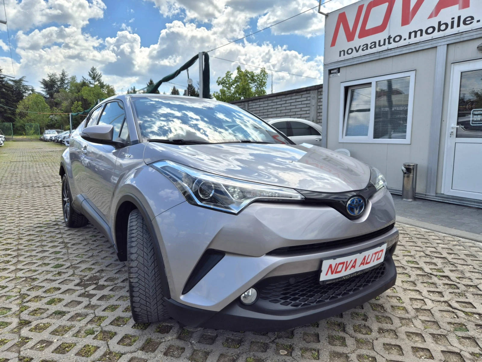 Toyota C-HR 1.8H-134000км - изображение 4