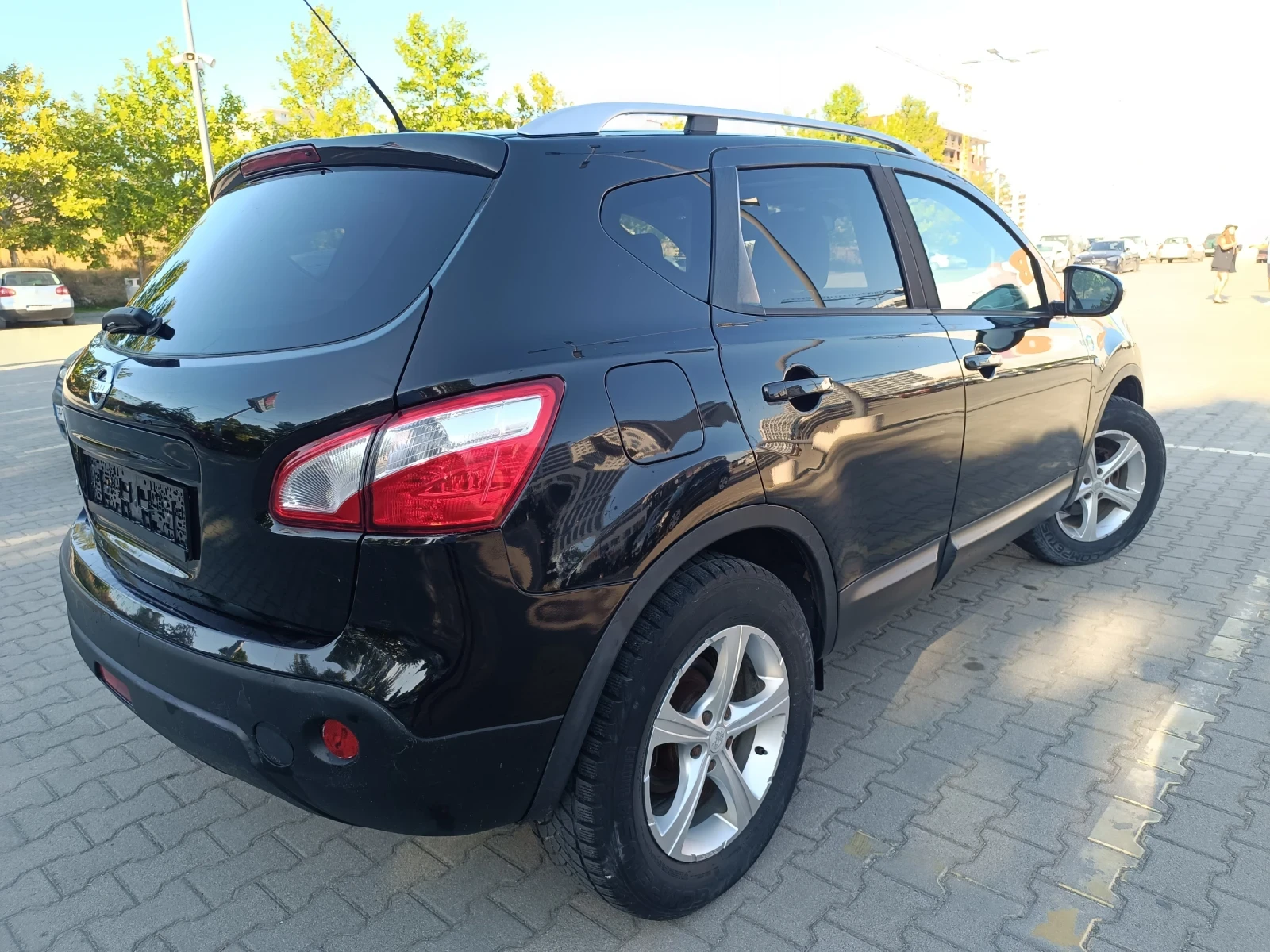 Nissan Qashqai AUTOMAT. NAVI  TOP - изображение 8