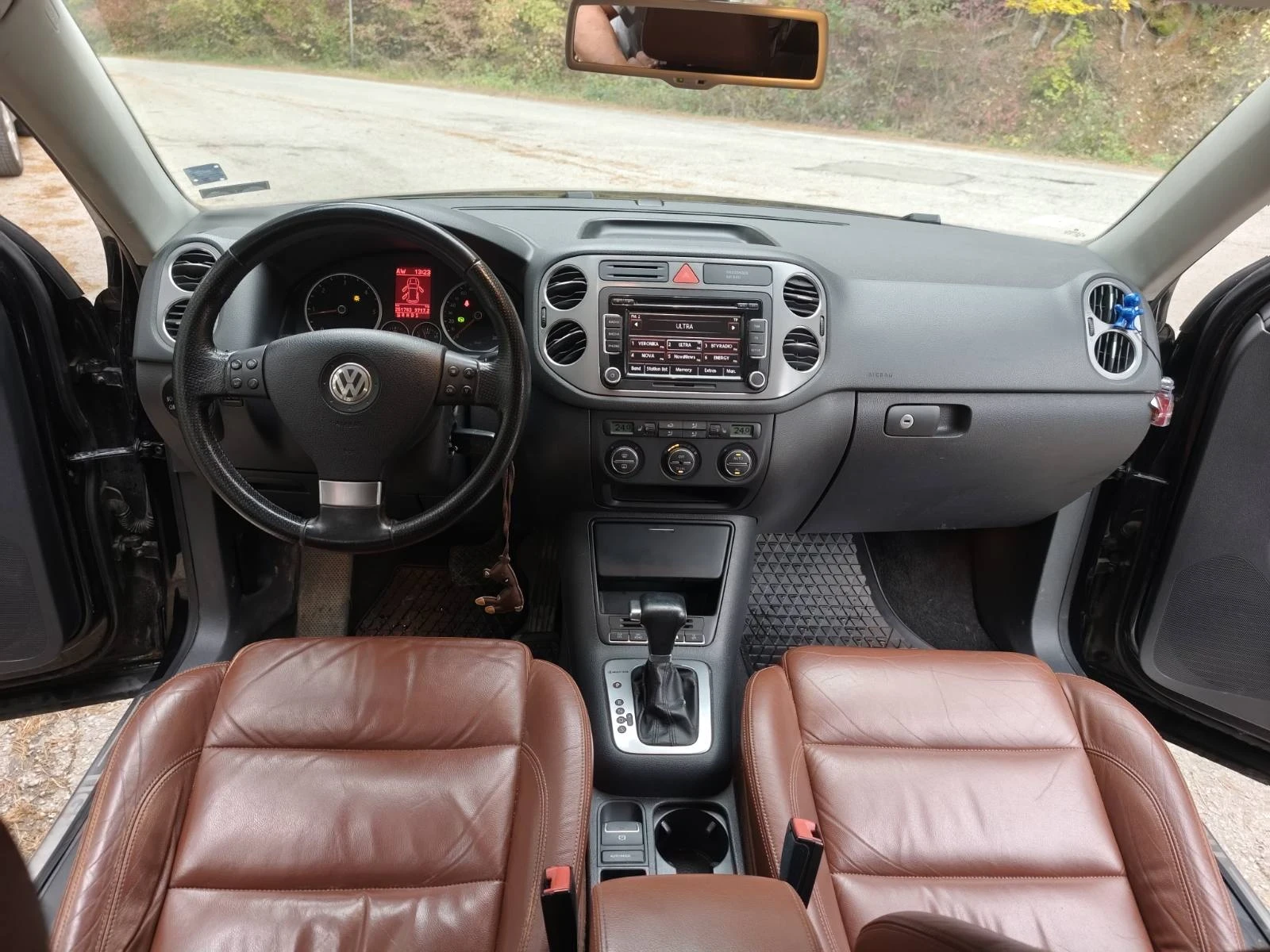 VW Tiguan  - изображение 8