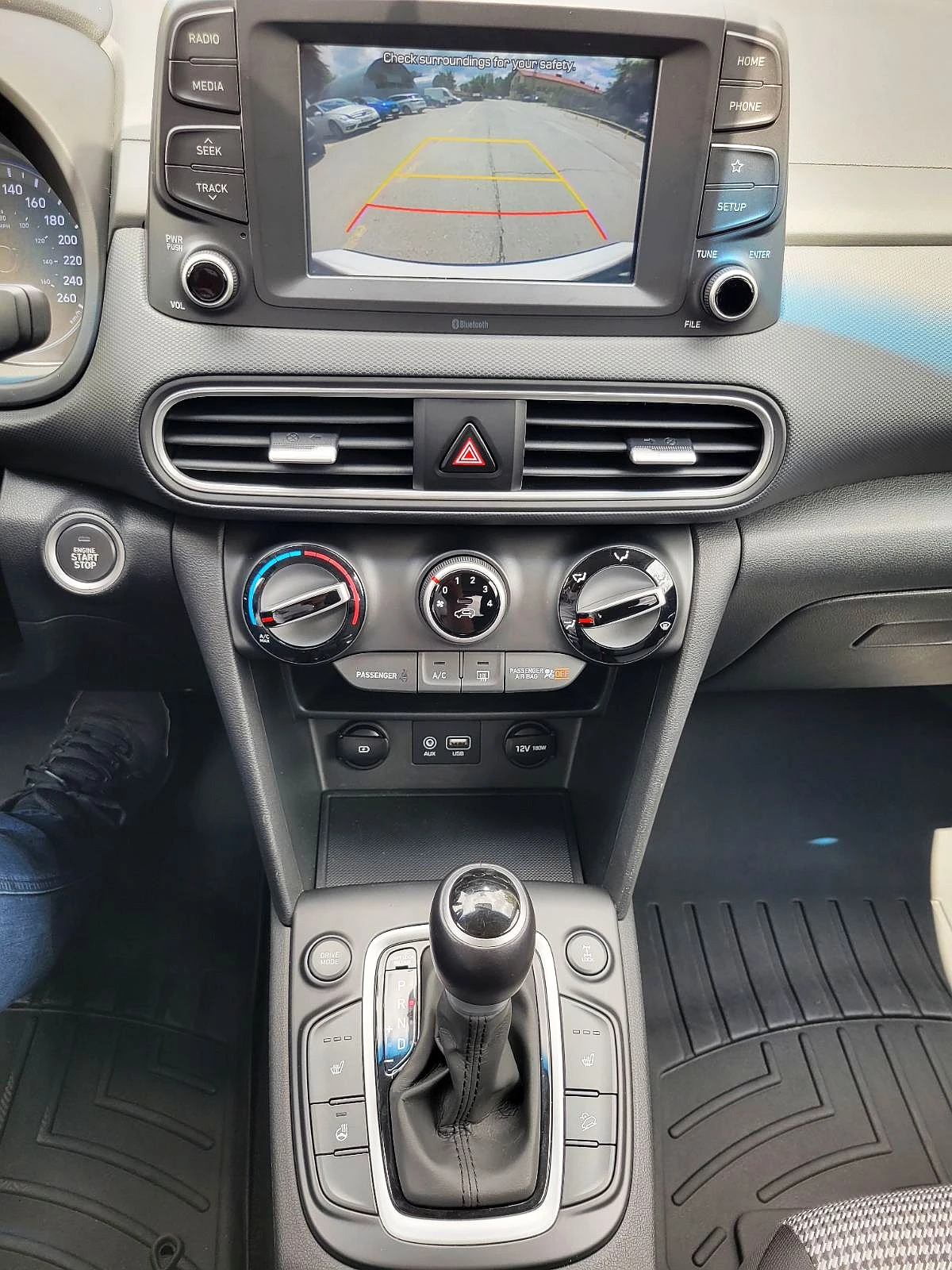 Hyundai Kona 1.6T АВТОМАТИК 4Х4, снимка 11 - Автомобили и джипове - 53922527