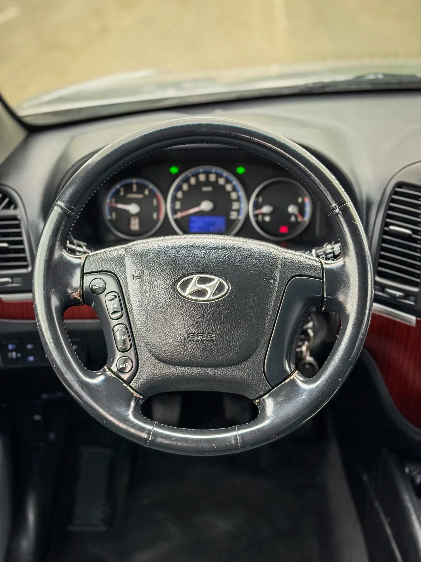 Hyundai Santa fe 2.2 CRDI::4x4::ИТАЛИЯ, снимка 11 - Автомобили и джипове - 54033279