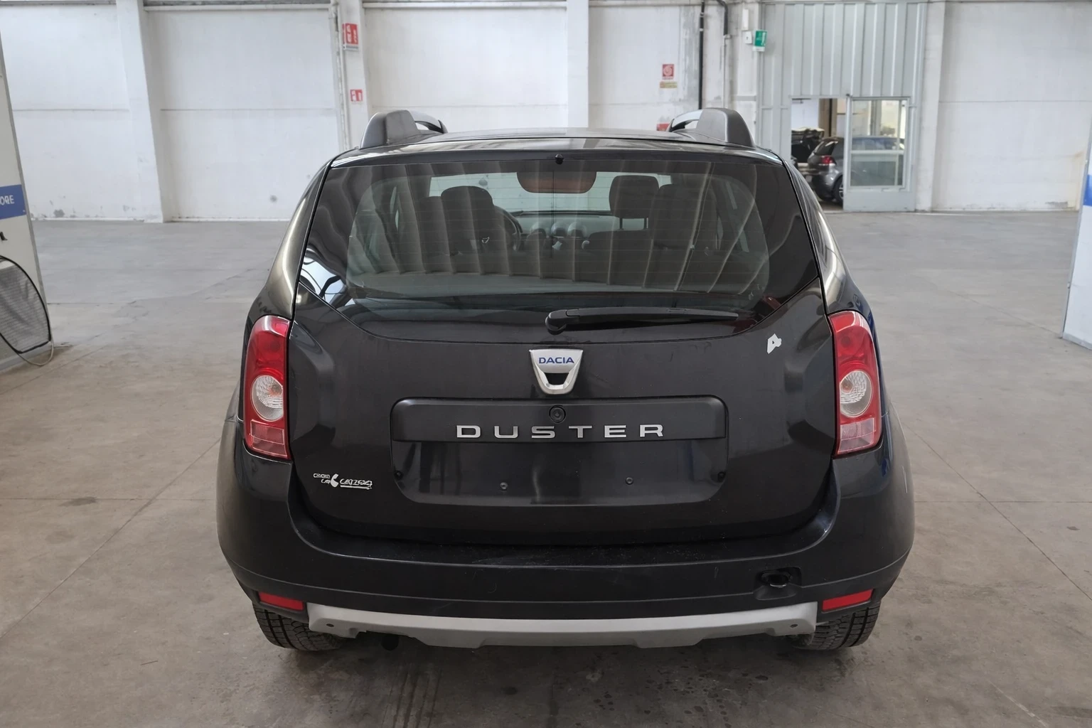 Dacia Duster 1.6 Ambiance 4x4 153000 km!!!!!!, снимка 6 - Автомобили и джипове - 54233641