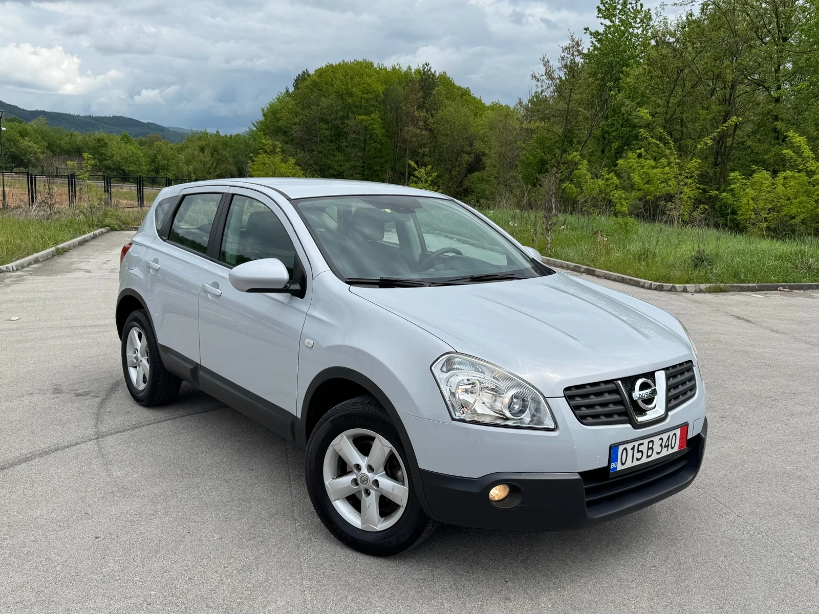 Nissan Qashqai 1.6i 114 k.c. * Bluetooth * Климатроник , снимка 7 - Автомобили и джипове - 54510420