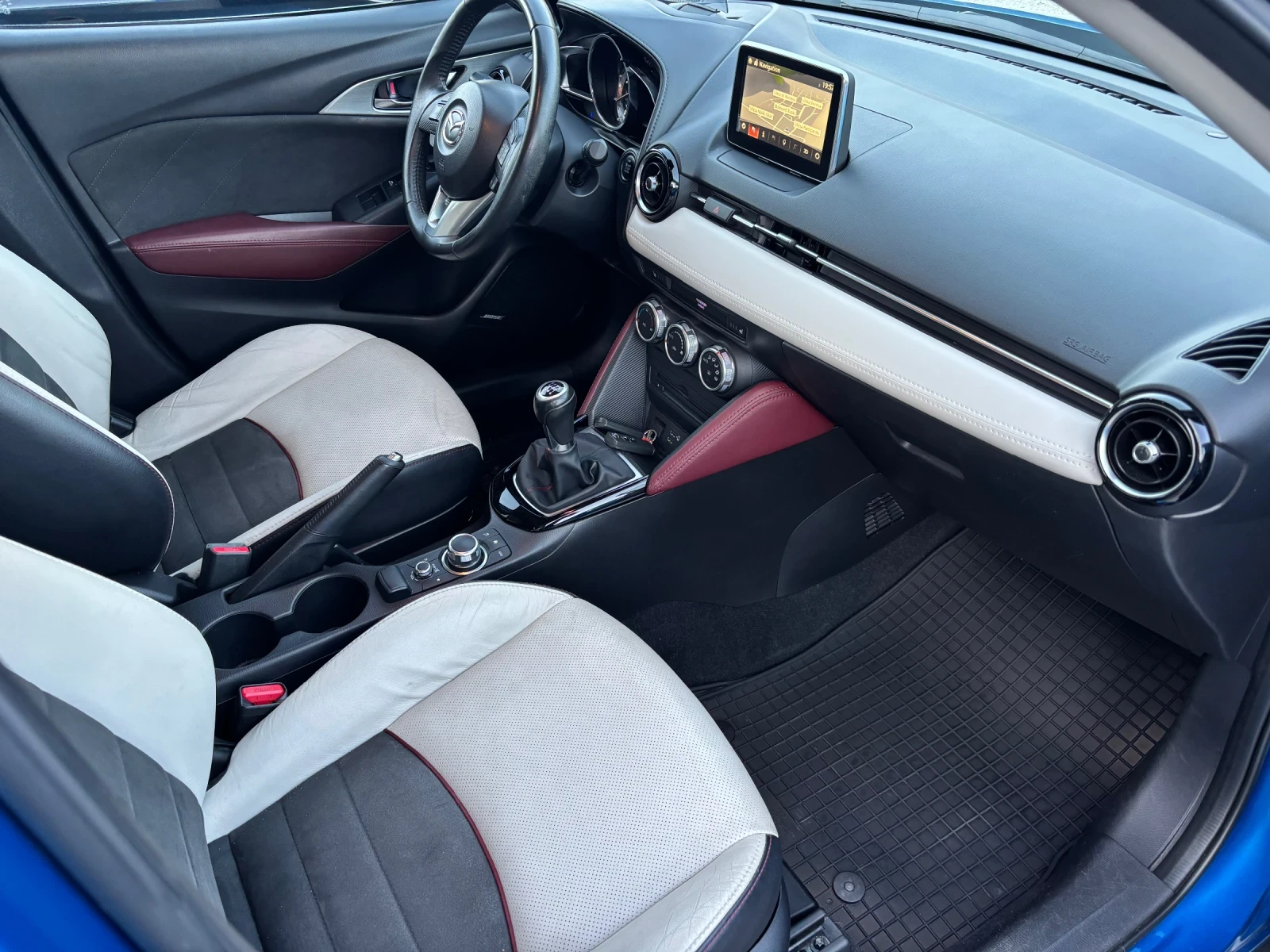 Mazda CX-3 4x4 REVOLUTION TOP, снимка 9 - Автомобили и джипове - 55788478