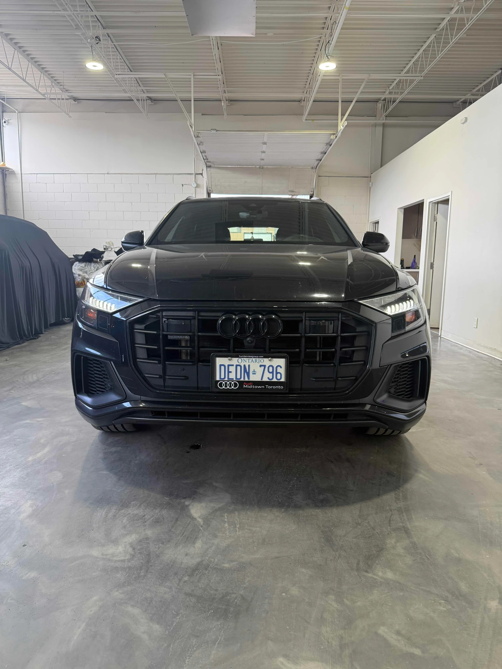 Audi Q8 Technik S LINE | CARFAX | БЕЗ ИНЦИДЕНТИ, снимка 2 - Автомобили и джипове - 55995516