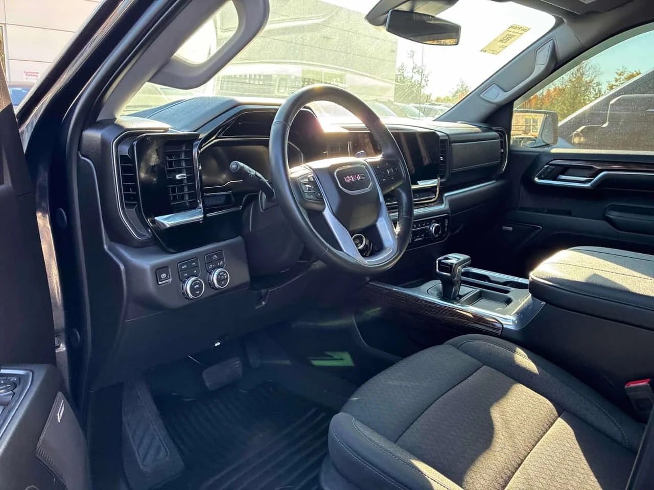 Gmc Sierra * Elevation * CARFAX * ����� �� ����������� | Mobile.bg � ����������� 5
