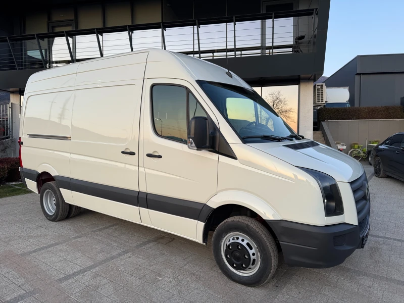 VW Crafter 2.5TDI 3.5т. Клима L2H2 , снимка 2 - Бусове и автобуси - 49089110