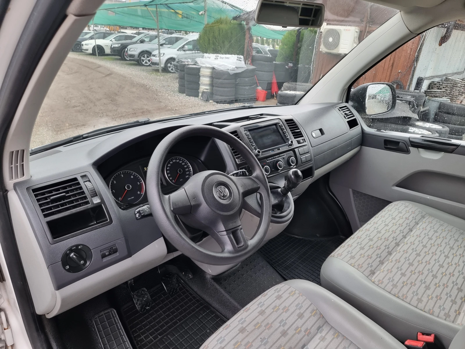 VW Transporter 2.0TDI MAXI - изображение 10