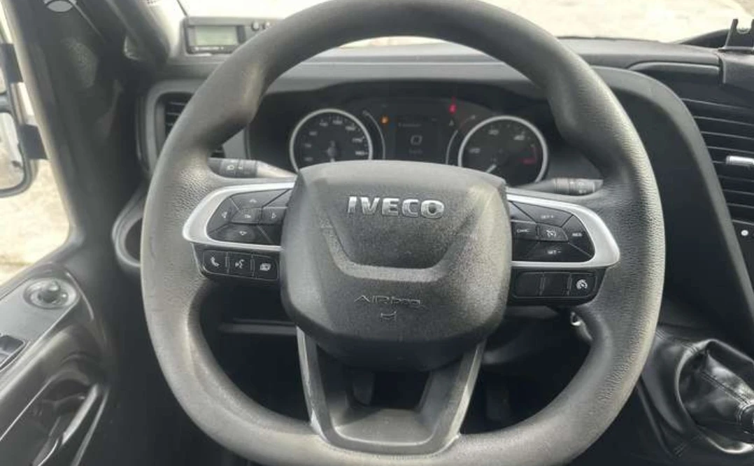 Iveco 35c18 КАТ Б -32с, снимка 11 - Бусове и автобуси - 56065099