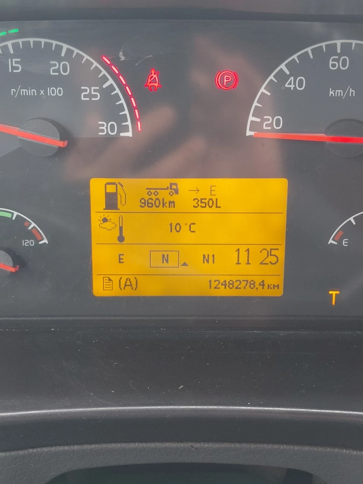 Volvo Fh 12, снимка 4 - Камиони - 54543980