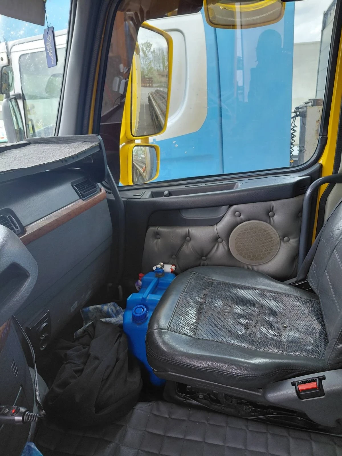Volvo Fh 12, снимка 3 - Камиони - 54543980