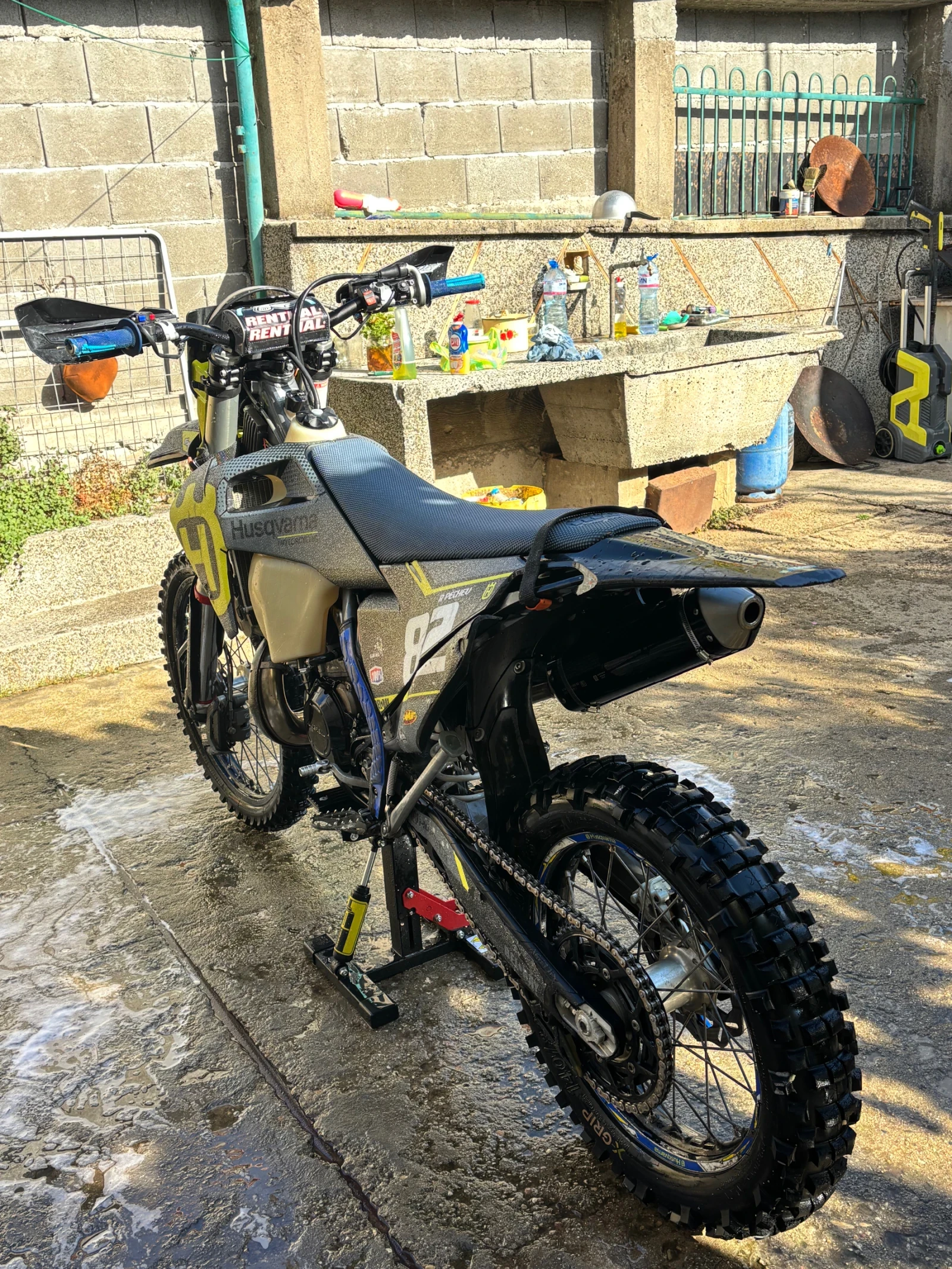Husqvarna TE, снимка 2 - Мотоциклети и мототехника - 56625700