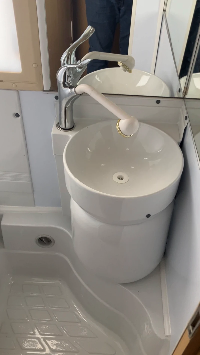 Кемпер Fiat Traveller 500, снимка 13 - Каравани и кемпери - 52093767