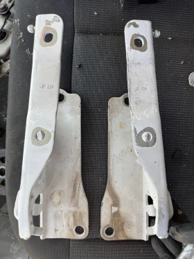 Kia K5 Optima 2013-2018г панти за преден капак, снимка 1