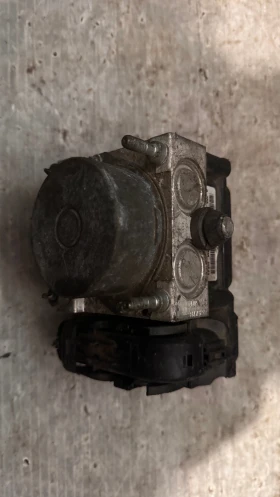     ABS  / ABS   Fiat Sedici - 0265800494 / 0.265231670