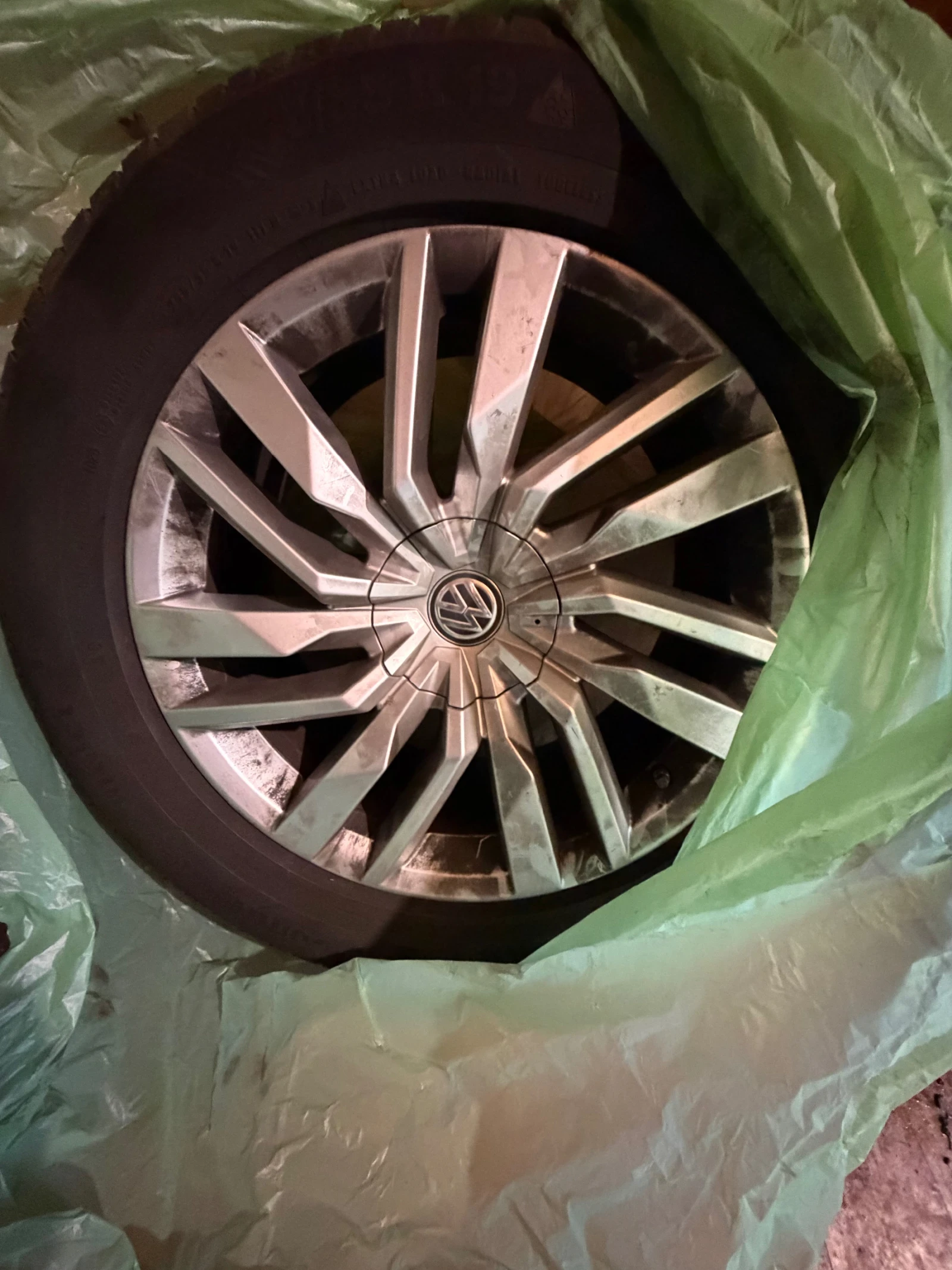 ���� � ������ 255/55R19 �� VW Touareg | Mobile.bg � ����������� 2