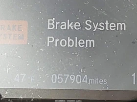 Honda Civic 2.0L I-4 DOHC, VVT, 158HP Front Wheel Drive, снимка 16