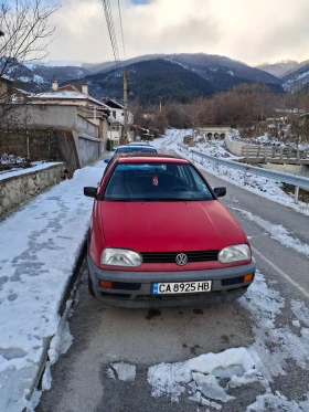 VW Golf - 820 € / 1603.78 лв. - 48086504 4