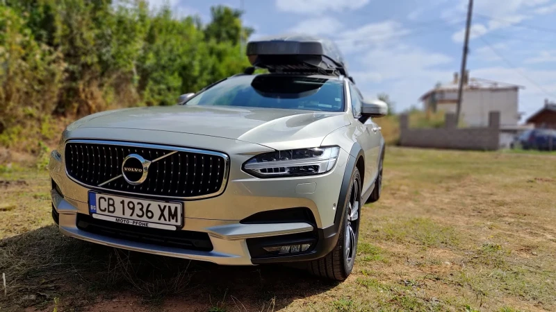 Volvo V90 Cross Country, снимка 1 - Автомобили и джипове - 47586790