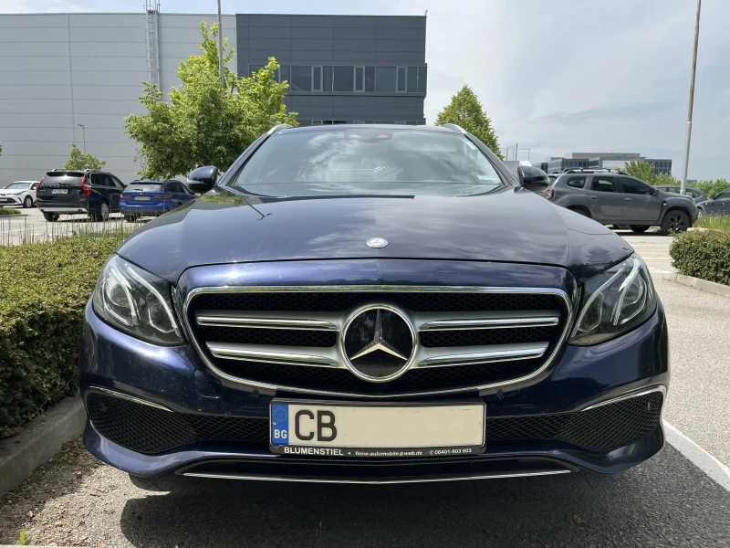 Mercedes-Benz E 220 9G Avantgarde, снимка 6 - Автомобили и джипове - 47534263