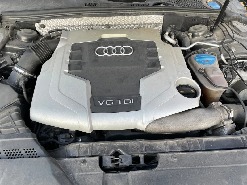 Audi A4 3000 TDI, снимка 11 - Автомобили и джипове - 47795547