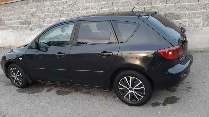 Mazda 3 1.6, снимка 3 - Автомобили и джипове - 47810352