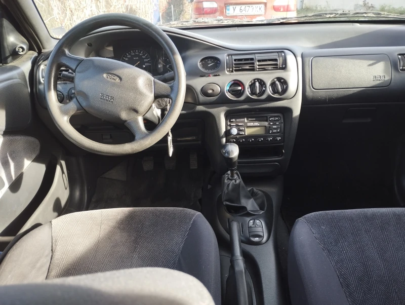 Ford Escort, снимка 8 - Автомобили и джипове - 48078880