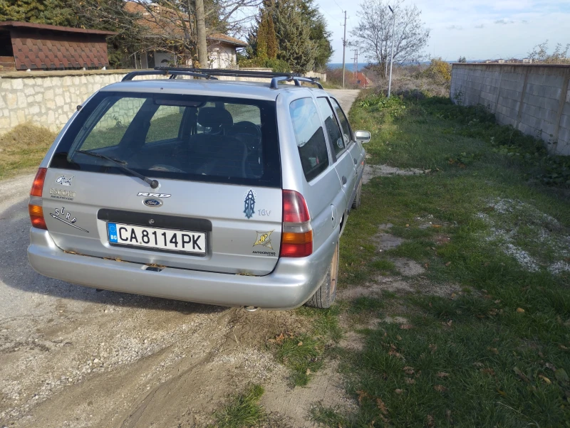 Ford Escort, снимка 5 - Автомобили и джипове - 48078880