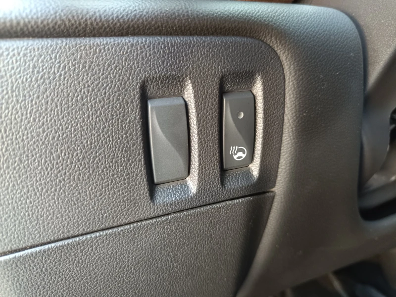 Renault Talisman 1.6 Energy dCi 160hp | 4CONTROL, снимка 17 - Автомобили и джипове - 50583549