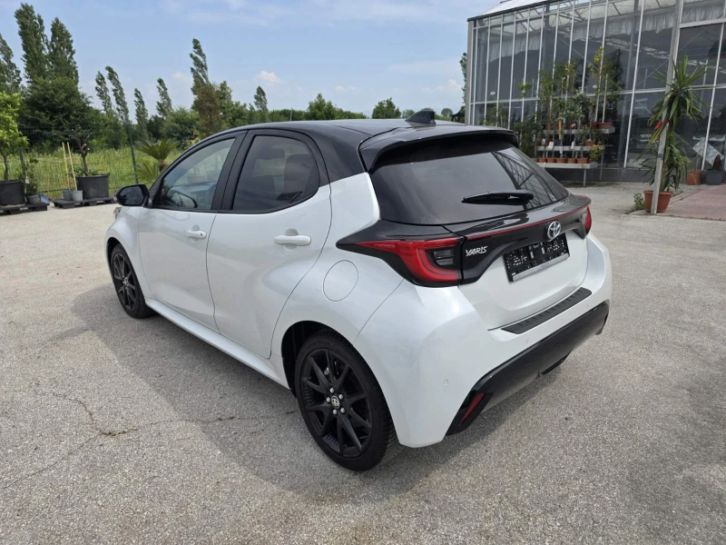 Toyota Yaris 1.5 HYBRID GERMANY 4000 KM, снимка 5 - Автомобили и джипове - 50633590