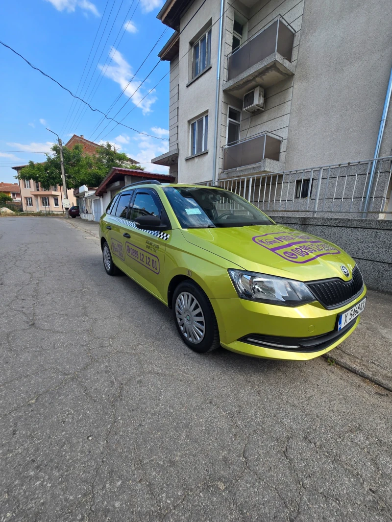 Skoda Fabia, снимка 2 - Автомобили и джипове - 52223519