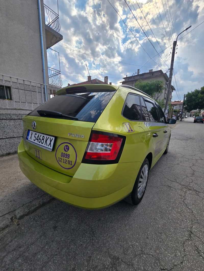 Skoda Fabia, снимка 5 - Автомобили и джипове - 52223519