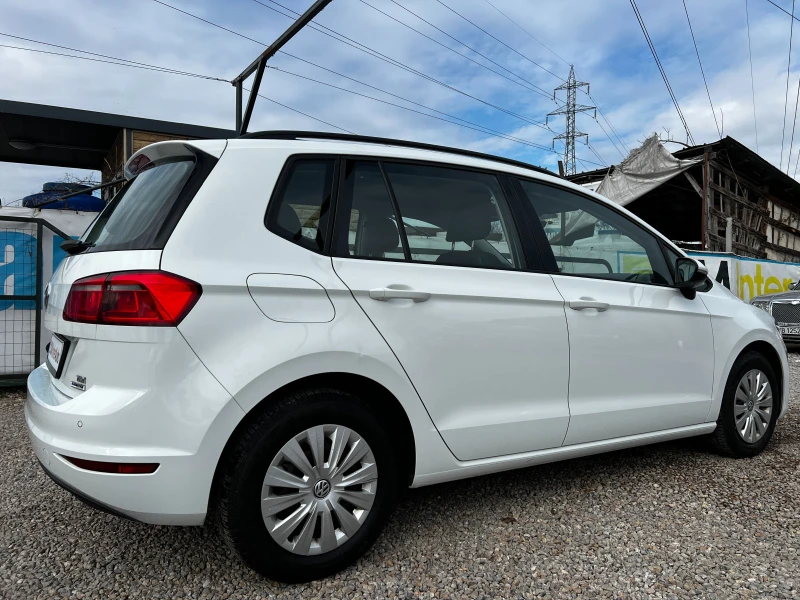 VW Sportsvan 1.6TDI РЕАЛНИ КИЛОМЕТРИ ПЪЛНА ИСТОРИЯ, снимка 4 - Автомобили и джипове - 51066707