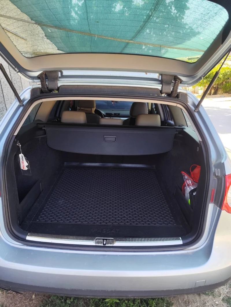 VW Passat, снимка 7 - Автомобили и джипове - 52173646