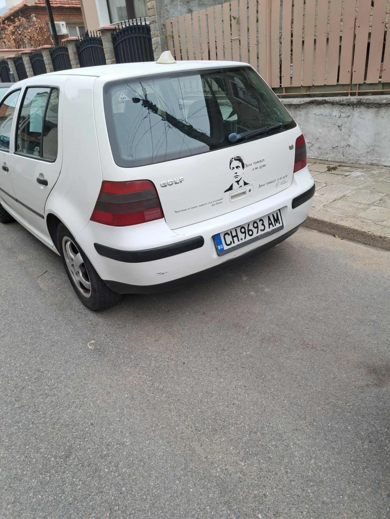 VW Golf, снимка 2 - Автомобили и джипове - 52264062