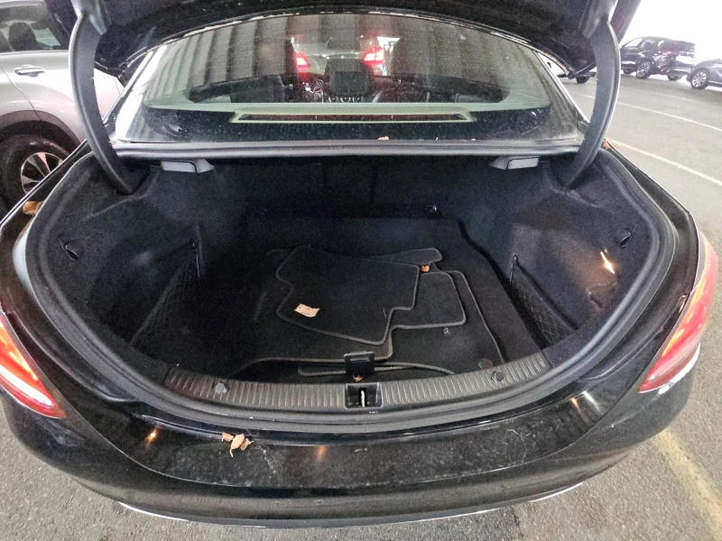 Mercedes-Benz C 300 4matic, снимка 10 - Автомобили и джипове - 52455000