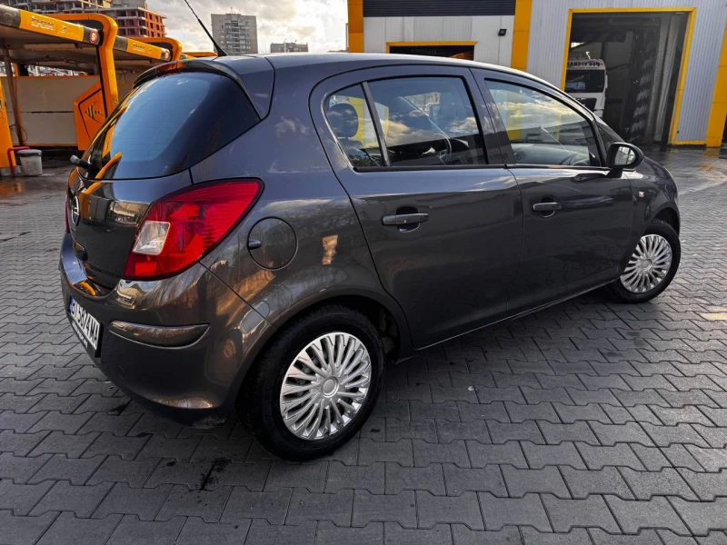 Opel Corsa, снимка 4 - Автомобили и джипове - 52525801
