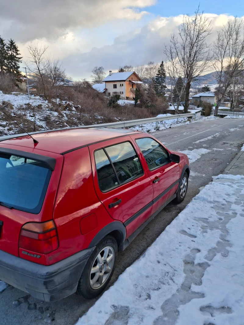 VW Golf, снимка 3 - Автомобили и джипове - 53077429