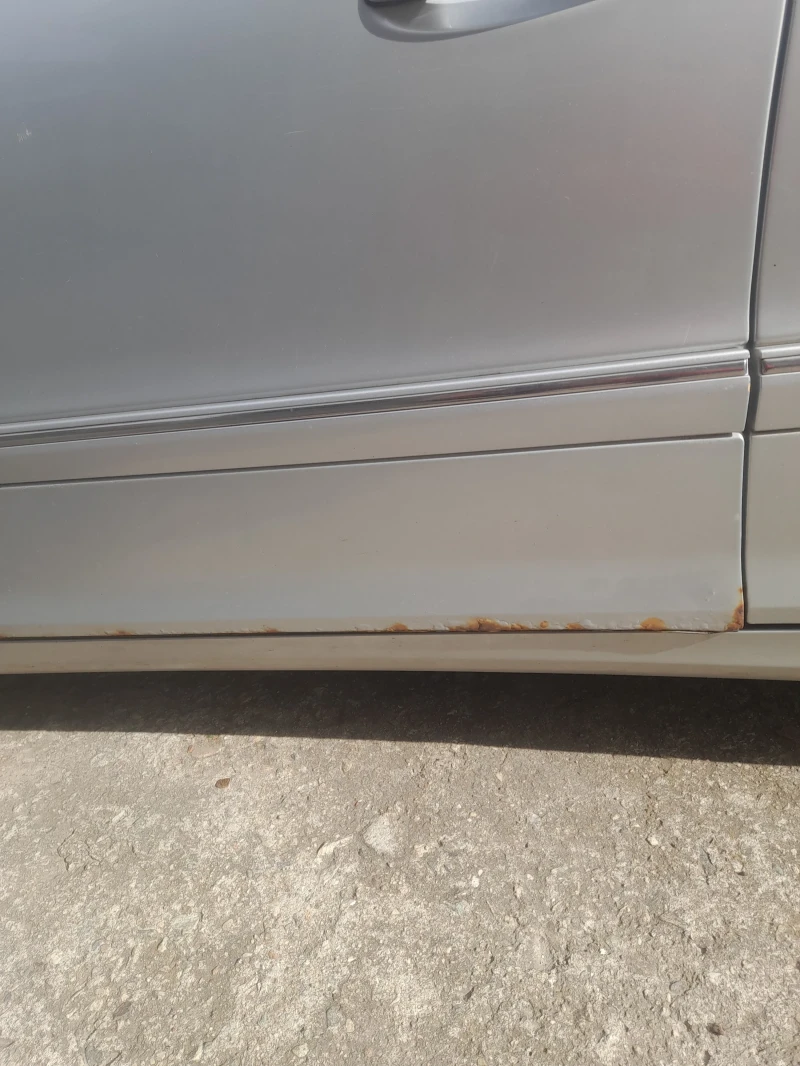 Mercedes-Benz C 320, снимка 6 - Автомобили и джипове - 53219360