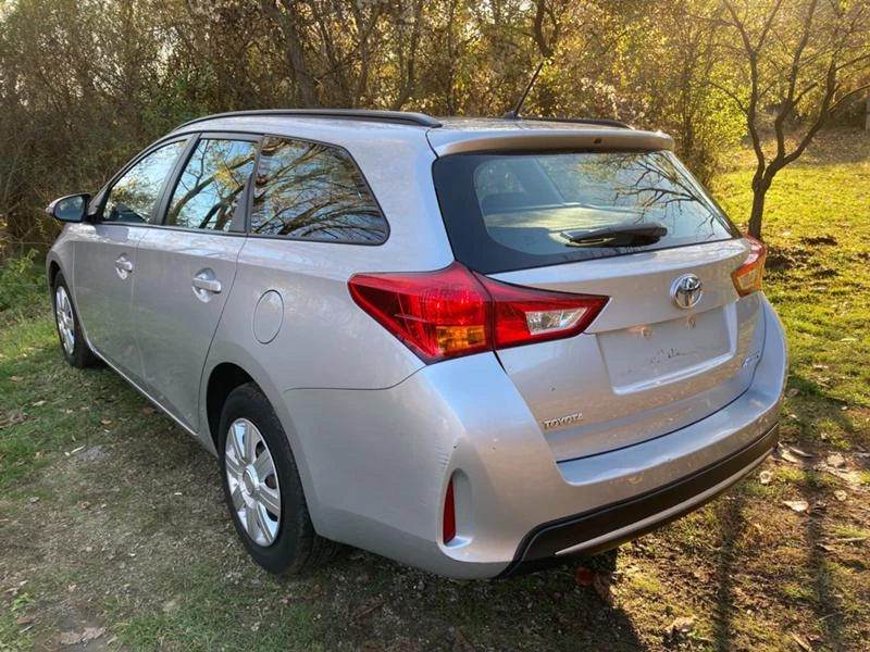Toyota Auris 1.4D4D 90кс 2015г. | Mobile.bg — изображение 10