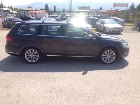 VW Passat 2.0 TDI 4 Motion Highline - изображение 7