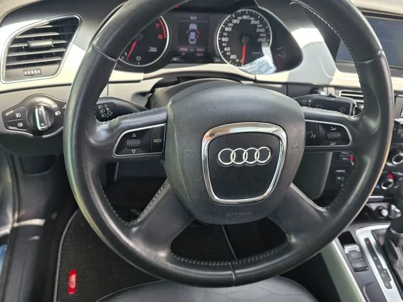 Audi A4 2.0 Tfsi B8, снимка 6 - Автомобили и джипове - 55639283