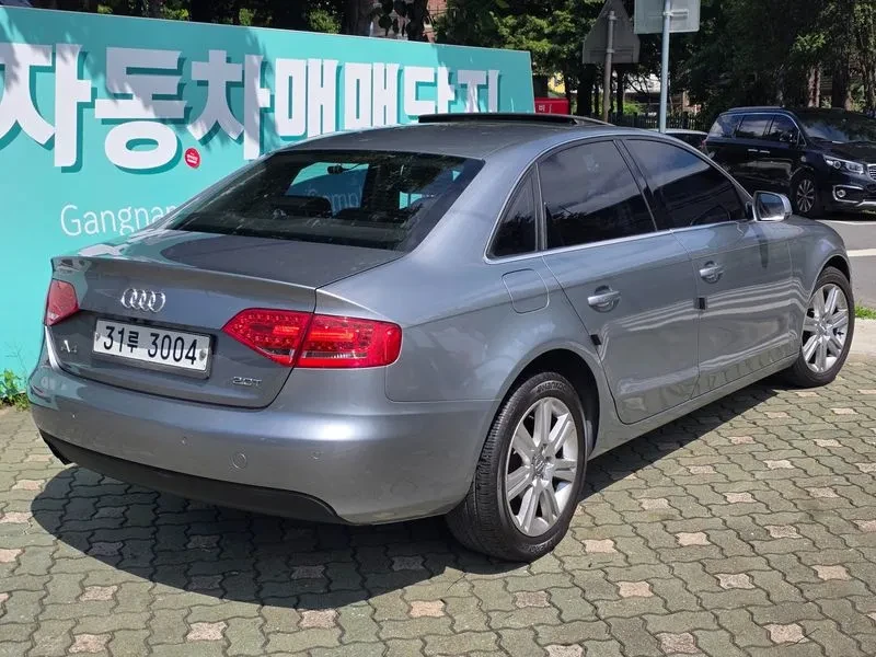Audi A4 2.0 Tfsi B8, снимка 2 - Автомобили и джипове - 55639283