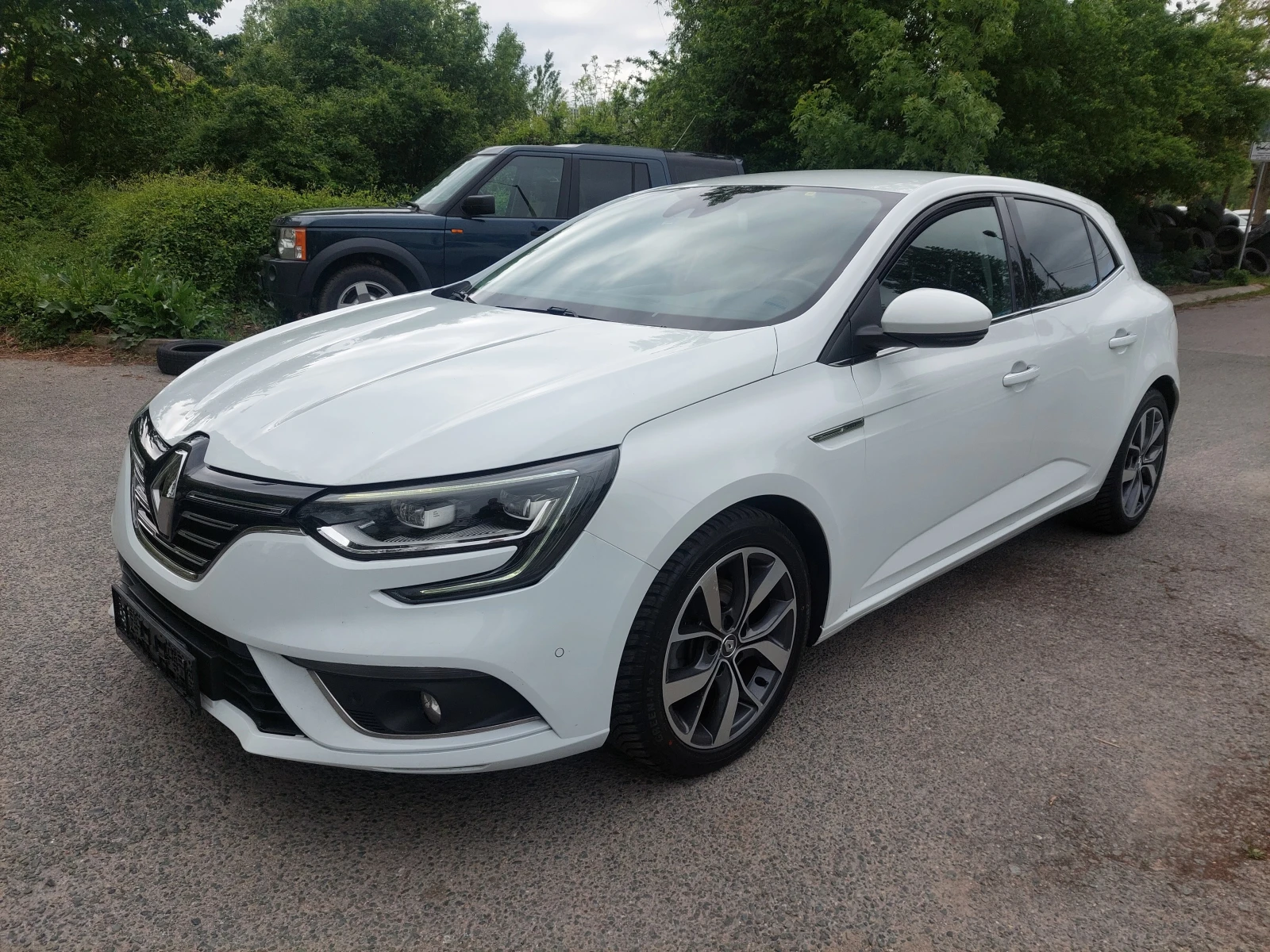 Renault Megane 1, 5d 110ps BOSE - изображение 2