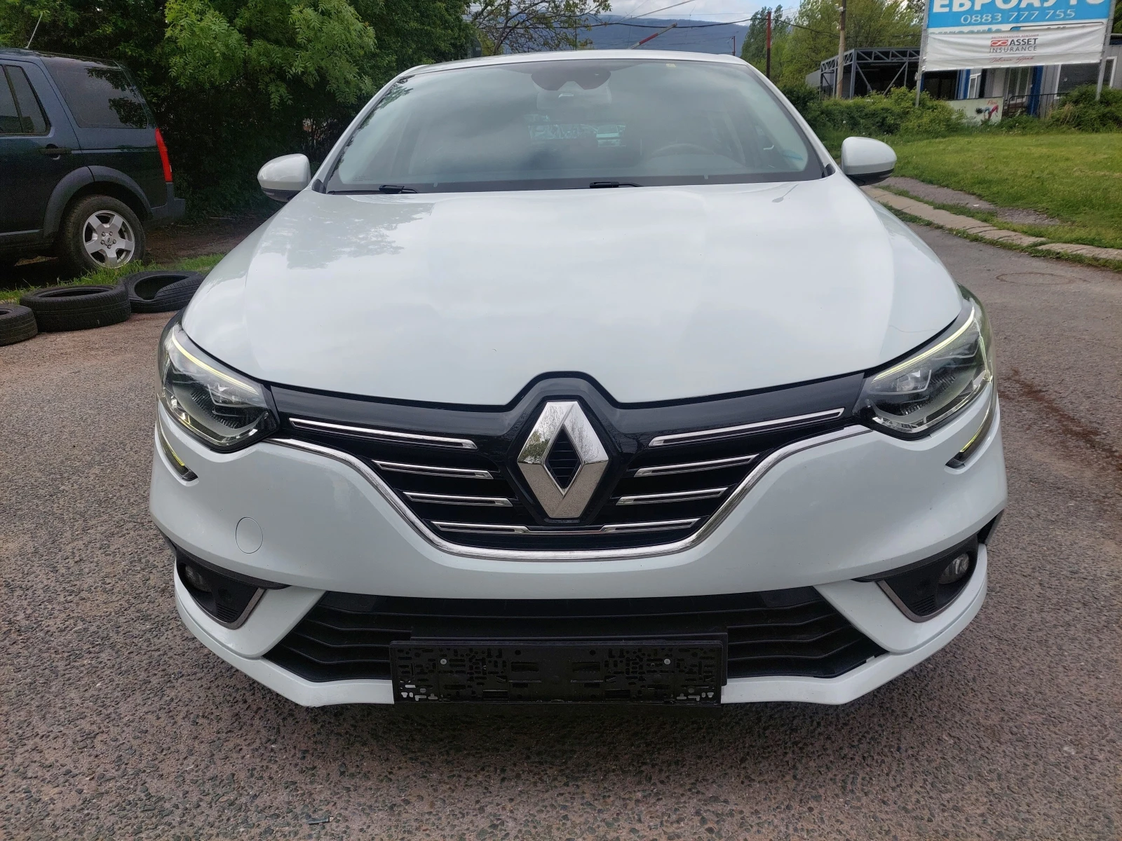 Renault Megane 1, 5d 110ps BOSE - изображение 3