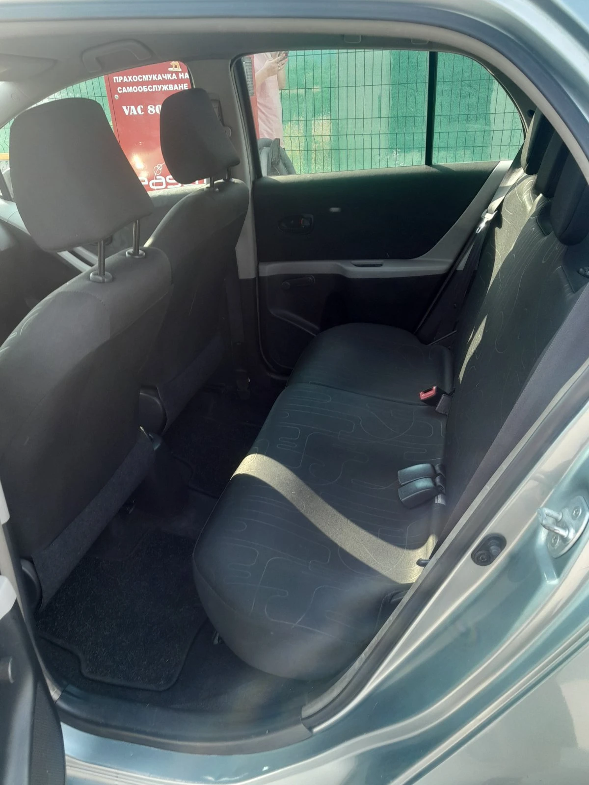 Toyota Yaris  - изображение 8