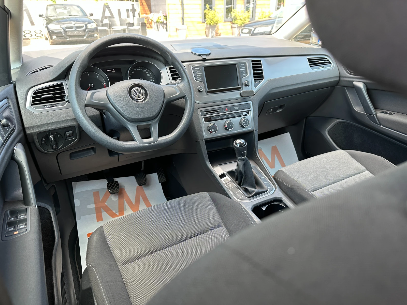 VW Golf SPORTSVAN 1.6TDI ТОП СЪСТОЯНИЕ - изображение 10