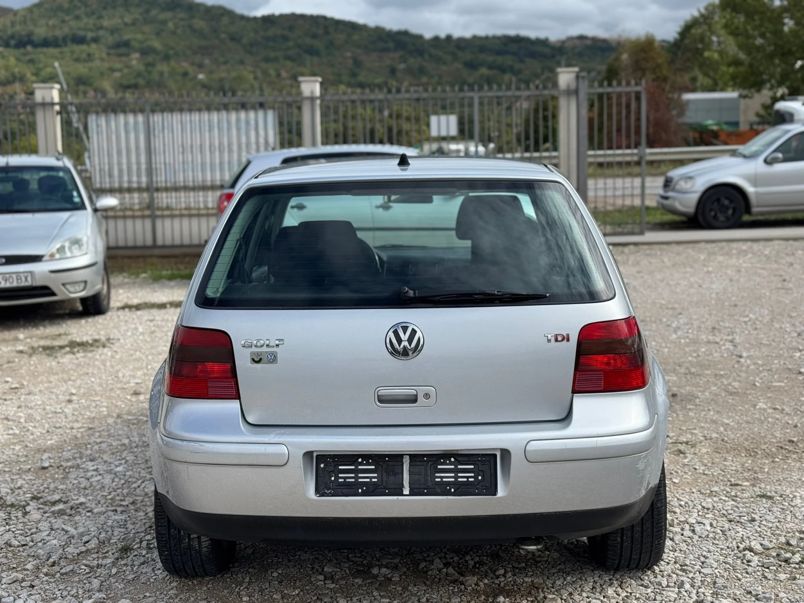 VW Golf 1.9 дизел 131кс. Италия - изображение 6