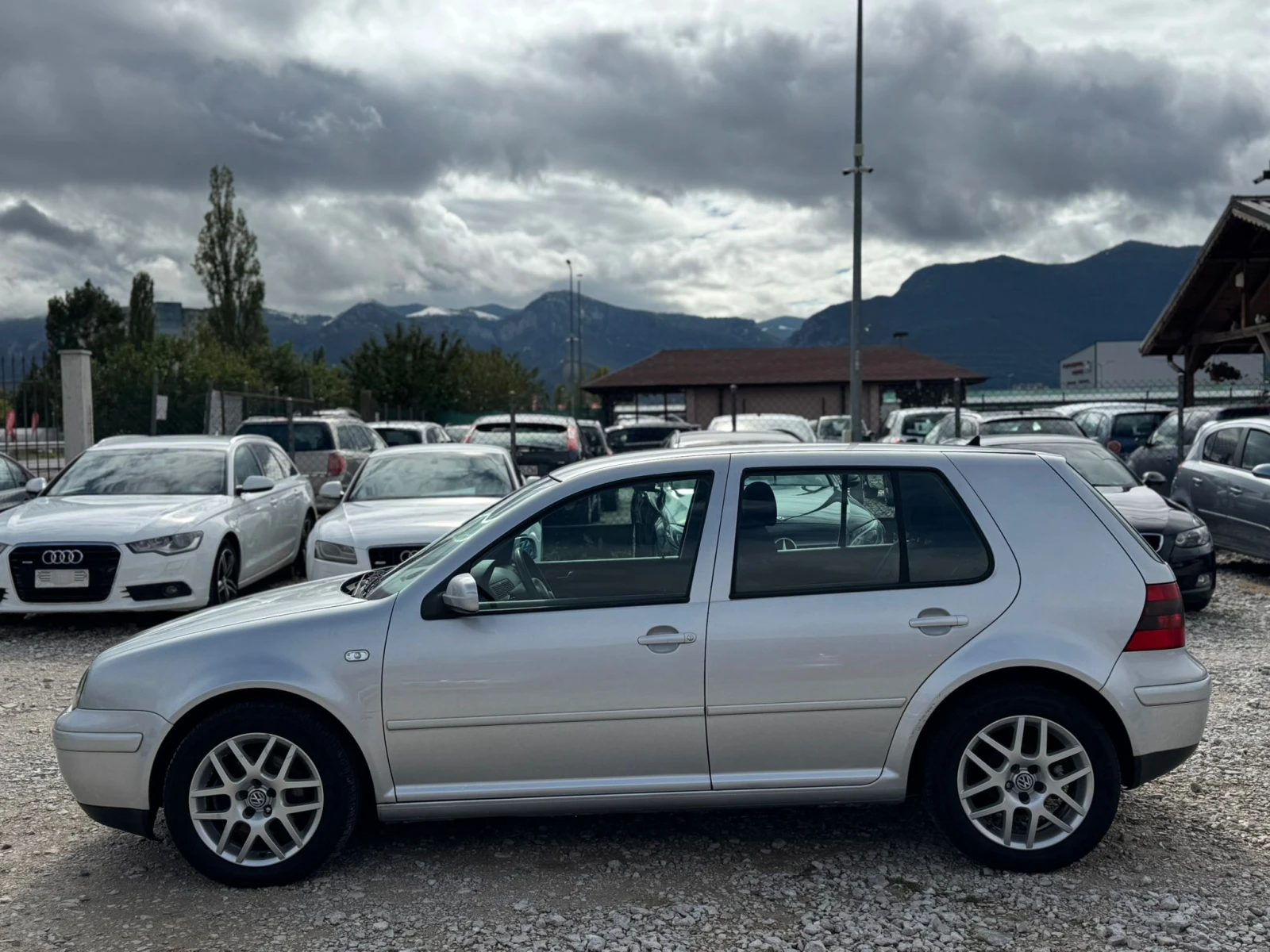 VW Golf 1.9 дизел 131кс. Италия - изображение 10